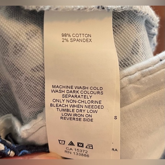 2 Joe Fresh Shorts (Cotton Twill) - Picture 7 of 10